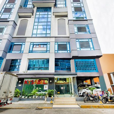 Vaccinated Staff - Oyo 837 Kysabel Hotel Paco ภายนอก รูปภาพ