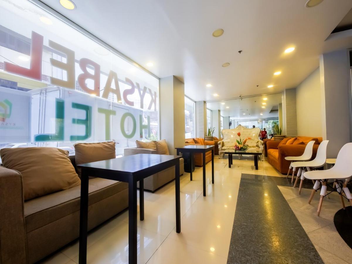 Vaccinated Staff - Oyo 837 Kysabel Hotel Paco ภายนอก รูปภาพ