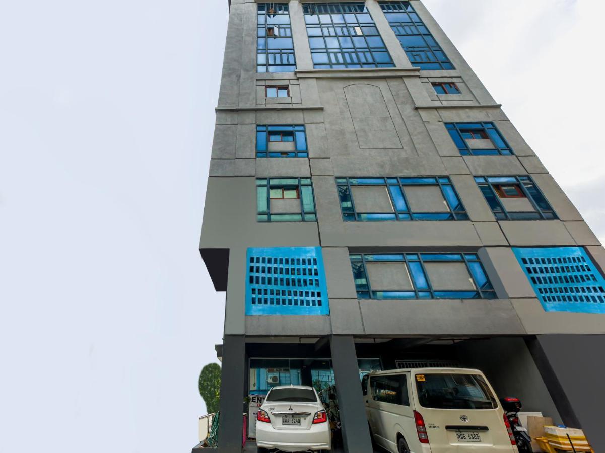 Vaccinated Staff - Oyo 837 Kysabel Hotel Paco ภายนอก รูปภาพ