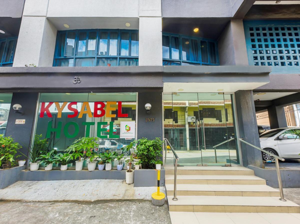 Vaccinated Staff - Oyo 837 Kysabel Hotel Paco ภายนอก รูปภาพ
